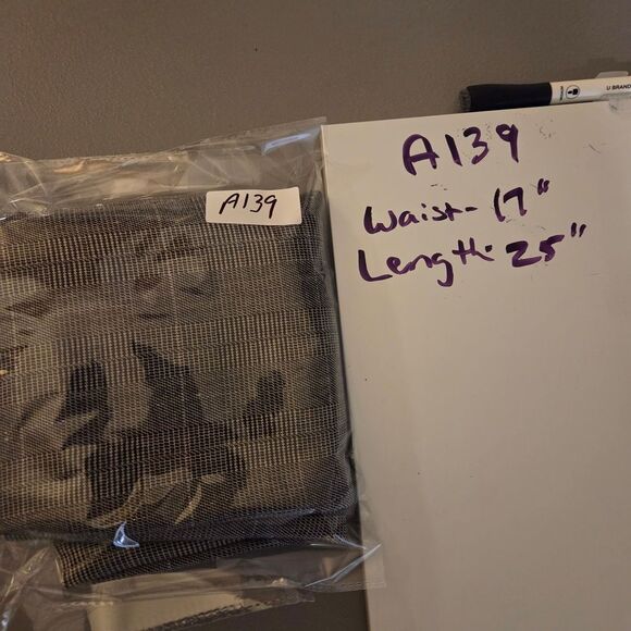 Harve Benard Grey Checkered Pleated Wool Pencil Skirt Size 14 Preppy College - Picture 7 of 7